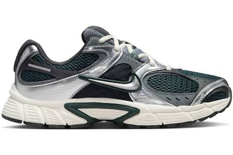 Nike V5 RNR Seaweed Metallic Silver