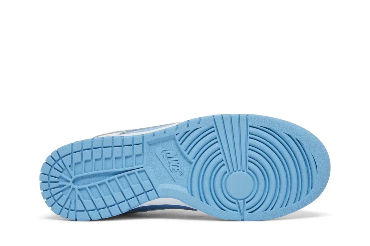Tênis Nike Dunk Low Reverse UNC