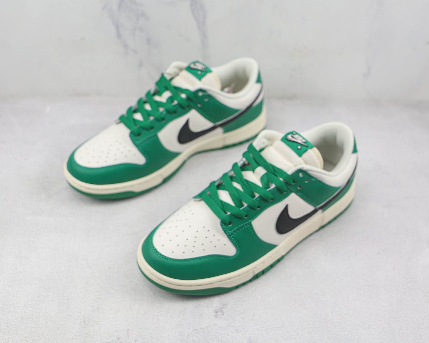 Nike Dunk Low SE Loterry