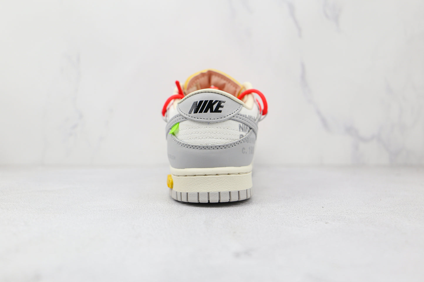 Nike Dunk Low Off White Lot 06:50